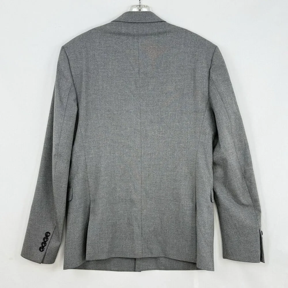 Zara Man Gray Blazer Men’s Size 42R EUR 52 Lined Two Button Suit Jacket